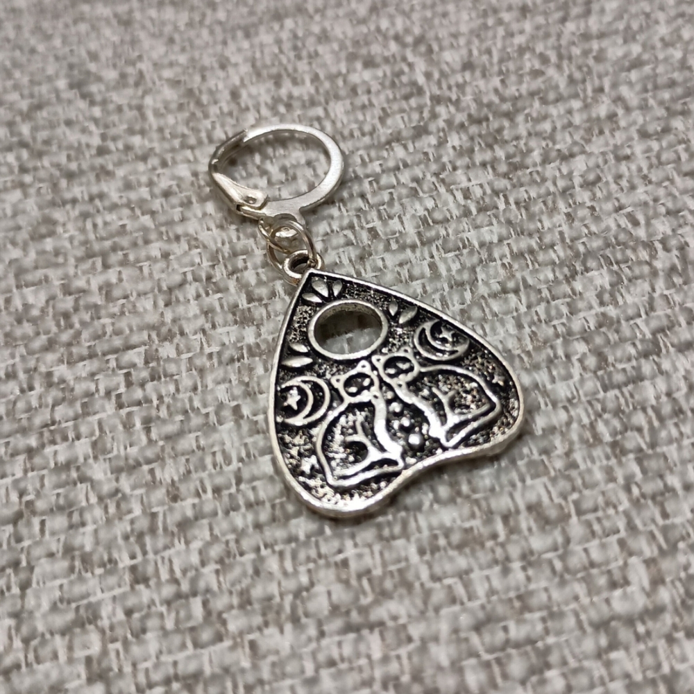 Ouija Board Cat Stitch Marker